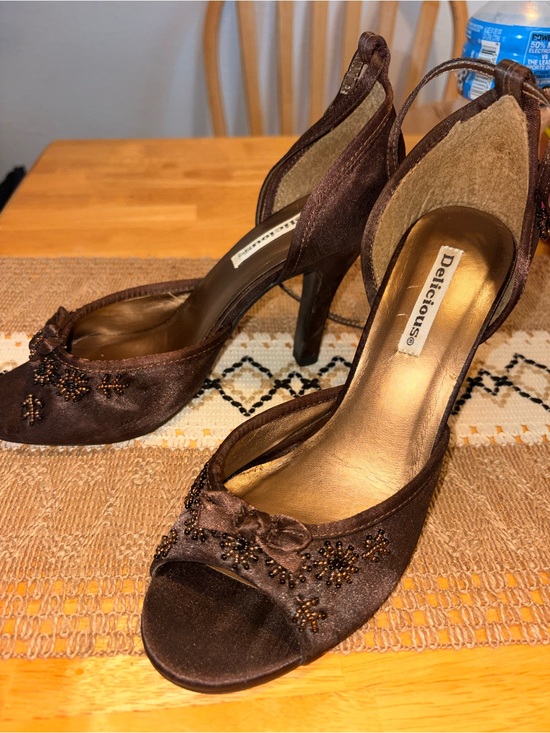 Delicious Shoes - Vintage 1990s Delicious Brown Beaded Peep-Toe High Heels